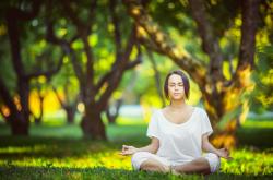 爱游戏入口-文艺复兴之城与加勒比闪电的碰撞，萨拉赫在佛罗伦萨的世界排名之战中接管比赛