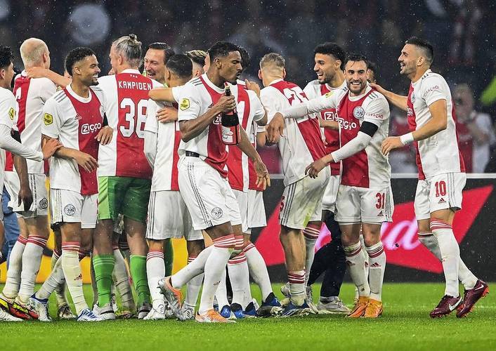 关于阿贾克斯遭遇重创,荷甲劲旅夜晋级赛场的信息 关于阿贾克斯遭遇重创,荷甲劲旅夜晋级赛场的信息