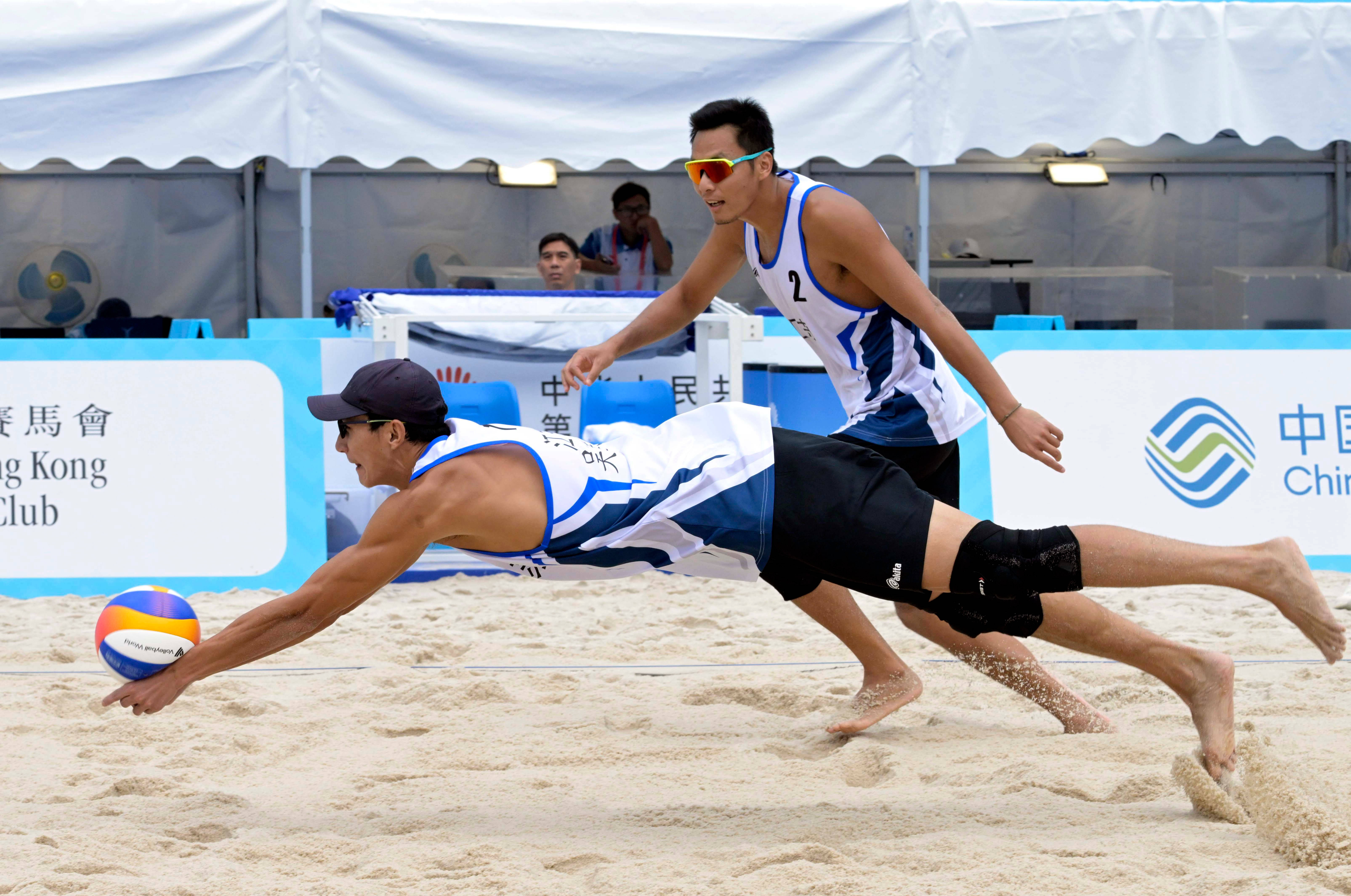 巴西选手夺得沙滩排球比赛冠军 巴西选手夺得沙滩排球比赛冠军