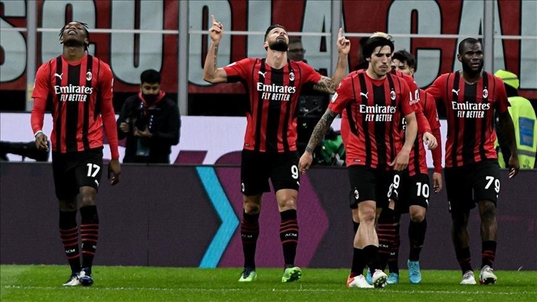 包含AC米兰新引援表现出色,值回票价的词条 包含AC米兰新引援表现出色,值回票价的词条