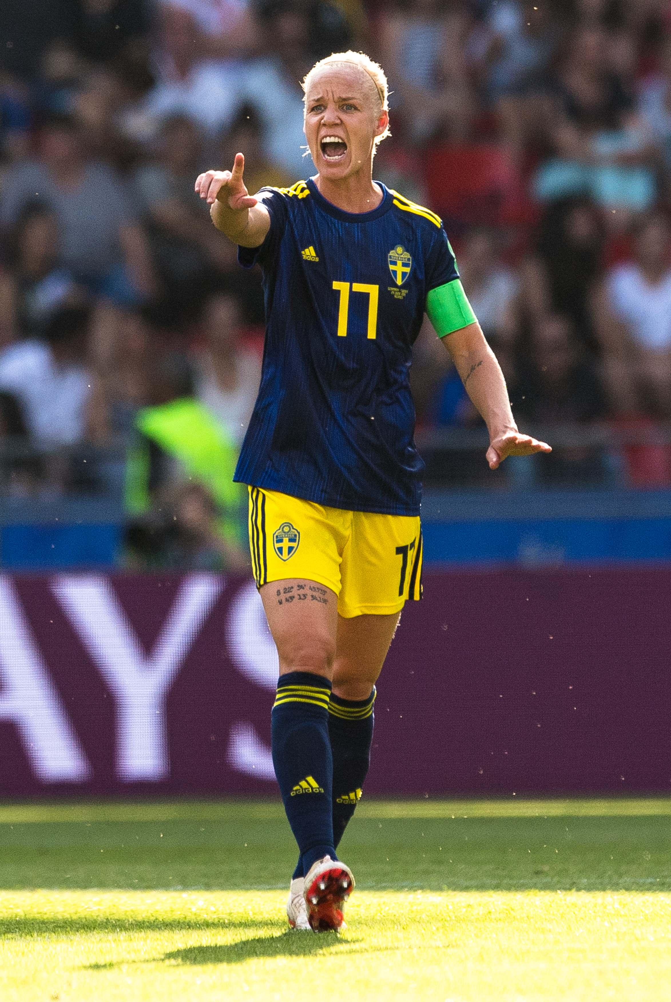 瑞典队员斗志昂扬,成功闯入四强 瑞典队员斗志昂扬,成功闯入四强