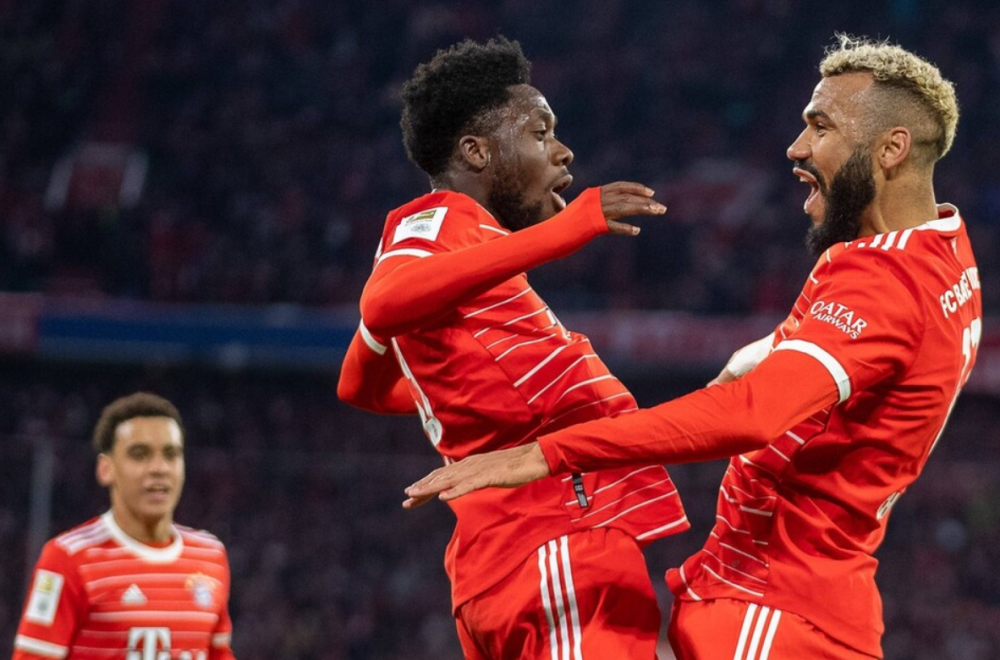 英格兰横扫美国，穆勒制霸全场