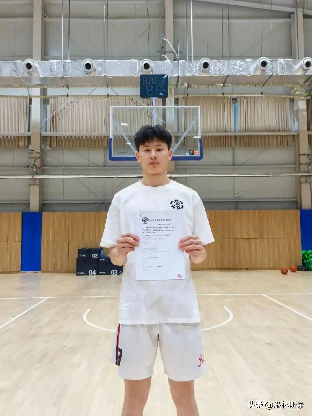 备战新赛季,球队整装待发,人气爆棚的简单介绍 备战新赛季,球队整装待发,人气爆棚的简单介绍