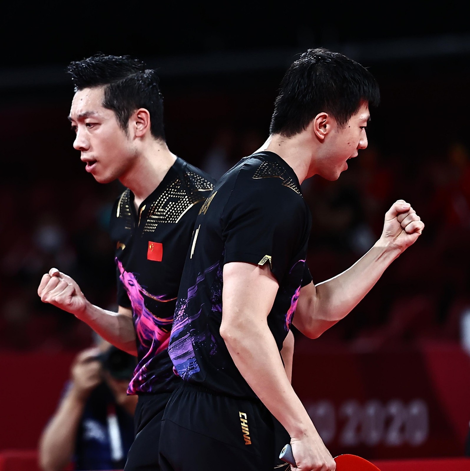 中国队鏖战德国队，奥恰洛夫统治全场的简单介绍