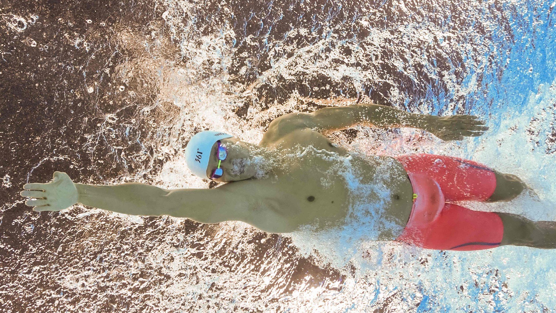 南非铁骑踏碎巴黎神话，罗德里戈一战封神铸就绿茵传奇