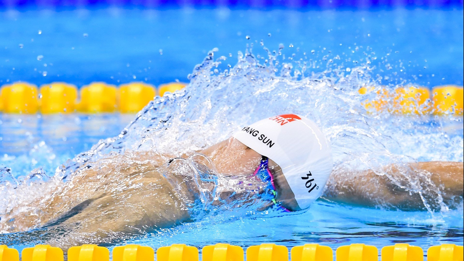 逆转的火焰，拉沃尔杯与年终总决赛的双重变奏